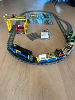 LEGO Cargo Train 60052 met rails & handleidingen, Kinderen en Baby's, Speelgoed | Duplo en Lego, Ophalen of Verzenden, Zo goed als nieuw