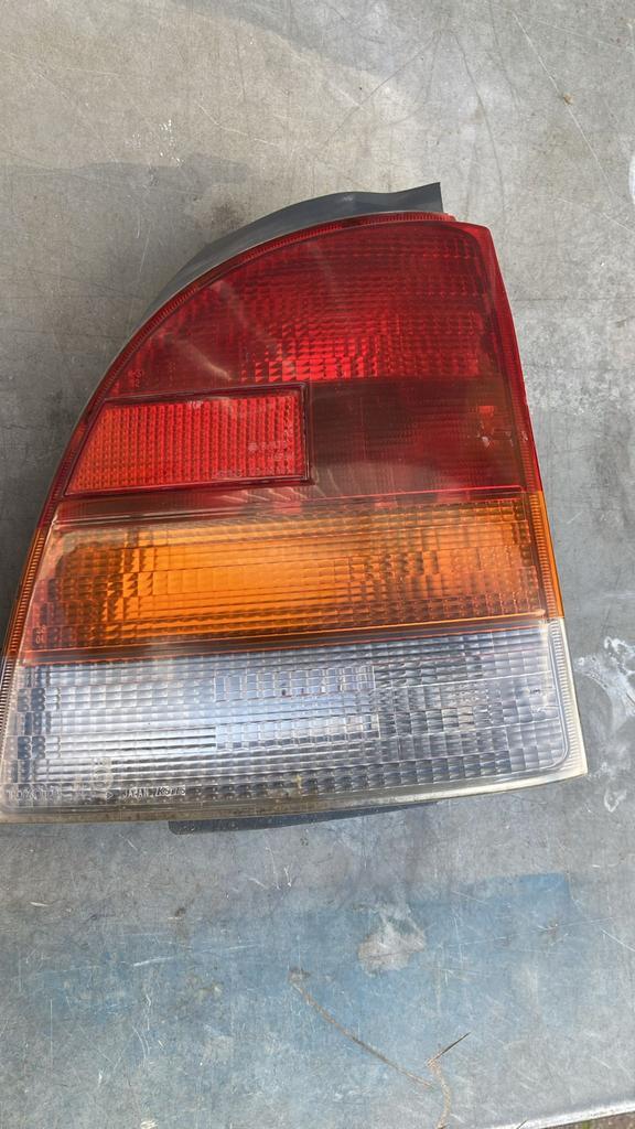 Orgineel rechter achterlicht starlet p9, Auto-onderdelen, Verlichting, Toyota, Gebruikt, Ophalen of Verzenden