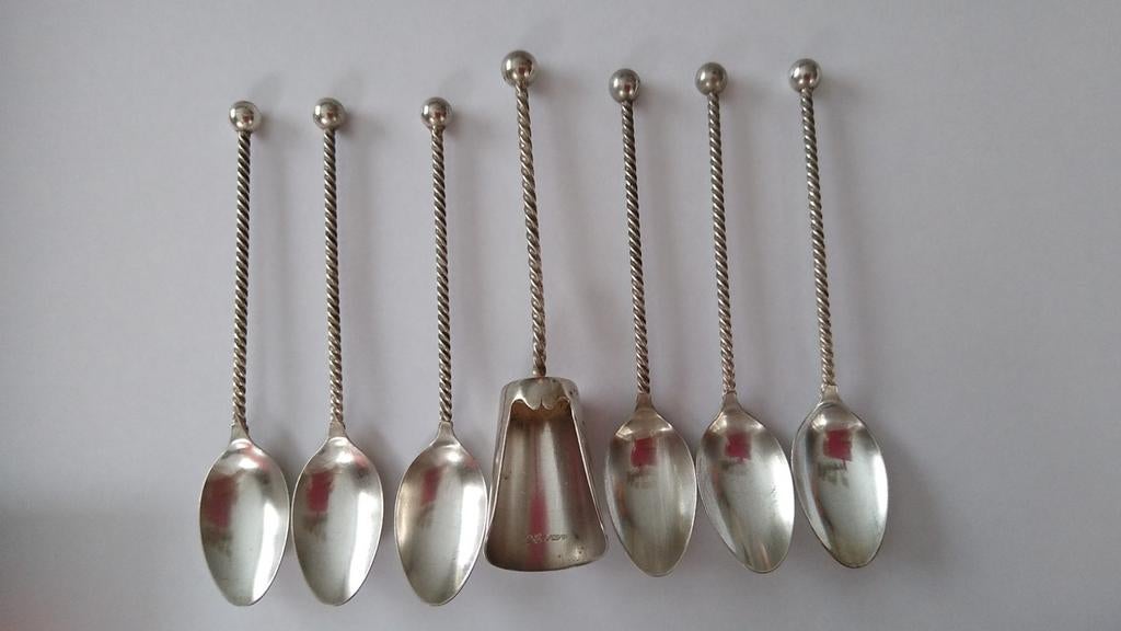 Theelepels en suiker schepje., Ophalen of Verzenden