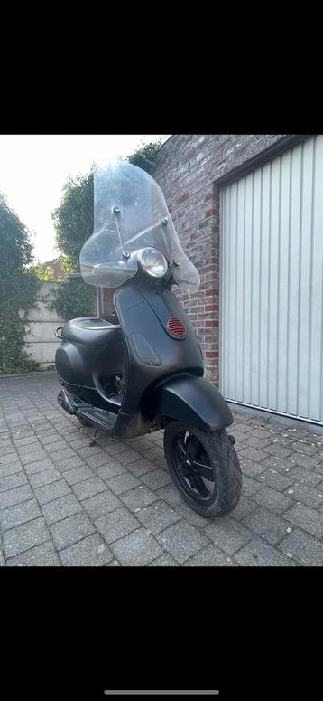 Vespa Lx50  beschikbaar voor biedingen
