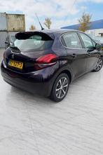 Peugeot 208 1.2 PureTech Allure Luxe Uitvoering carplay/Cam/, Voorwielaandrijving, Gebruikt, 1199 cc, 23 km/l