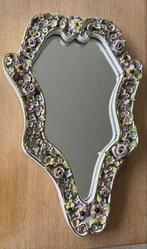 Spiegel met porseleinen bloemcartouche, Minder dan 50 cm, Gebruikt, Ophalen of Verzenden, Minder dan 100 cm