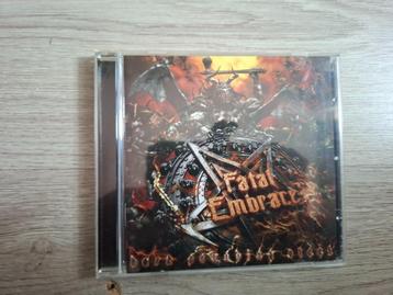 Cd Fatal Embrace – Dark Pounding Steel. (2006) beschikbaar voor biedingen