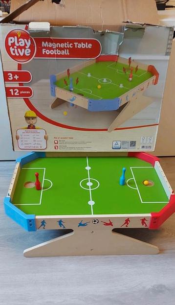Tafelvoetbal magnetic beschikbaar voor biedingen