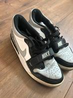 Nikes  Jordens, Ophalen of Verzenden, Gebruikt, Schoenen