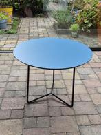 Blauw bijzettafeltje Montel Duke, Overige materialen, Gebruikt, Rond, 55 tot 75 cm