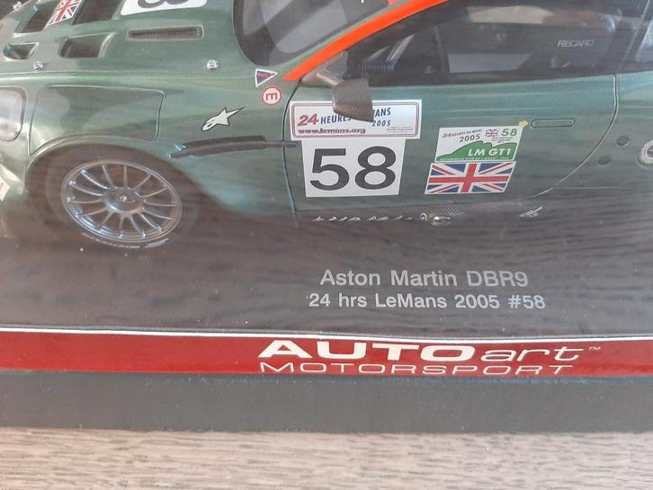 1:18 Aston Martin DBR9 24 hrs LeMans 2005 #58 Autoart, Hobby en Vrije tijd, Modelauto's | 1:18, Zo goed als nieuw, Auto, Autoart
