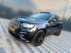 Jeep Grand Cherokee 6.4 SRT8 470PK AUT 2012 Metallic Zwart, Auto's, Jeep, Automaat, 2268 kg, Zwart, 153 €/maand