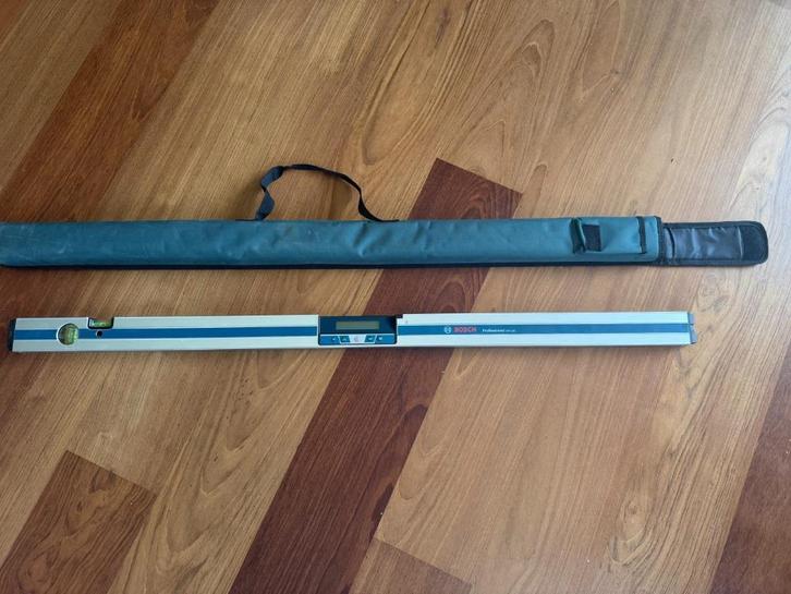 Bosch Professional GIM 120 Digitale Waterpas (120 cm) + hoes, Doe-het-zelf en Verbouw, Meetapparatuur, Zo goed als nieuw, Ophalen of Verzenden