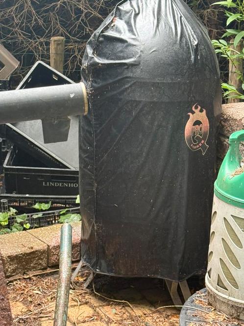 Pro smoke smoker nieuw met hoes, Tuin en Terras, Houtskoolbarbecues, Zo goed als nieuw, Ophalen