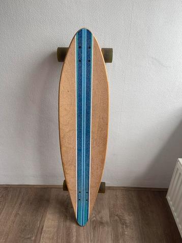 Saterno longboard beschikbaar voor biedingen