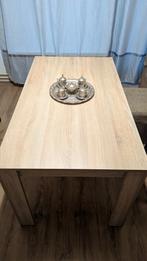 Mooie Eettafel - 140x80cm, Antiek en Kunst, Ophalen