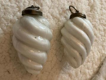 Twee Heksenballen beschikbaar voor biedingen