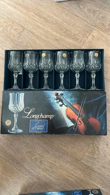 6 nieuwe kristallen glazen beschikbaar voor biedingen