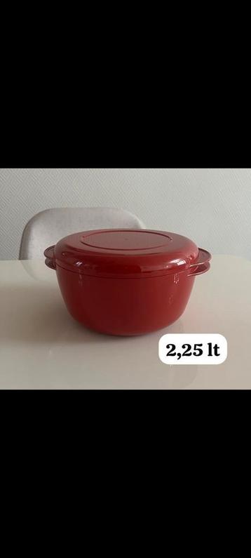 Nieuwe microcook van tupperware 2.25 liter beschikbaar voor biedingen