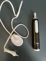 Oral B iO 3, Ophalen of Verzenden, Zo goed als nieuw, Tandenborstel