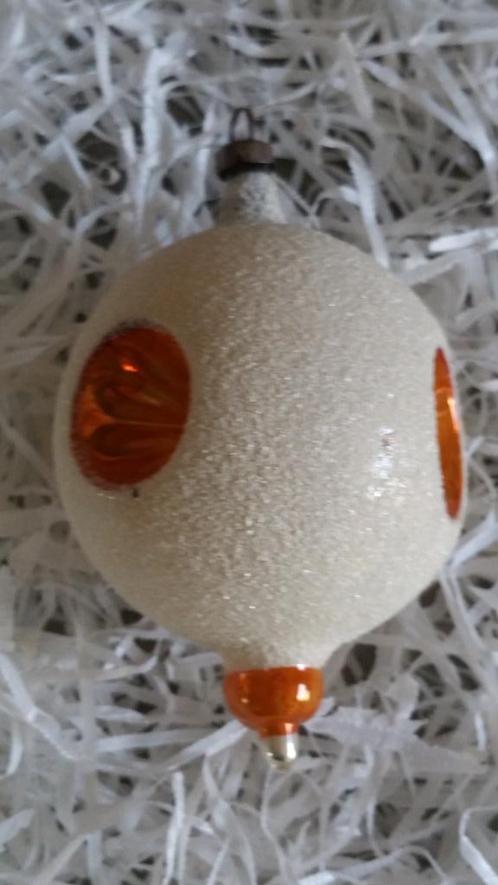oudere kerstbal nr 182 model grote deukbal, Diversen, Kerst, Gebruikt, Ophalen of Verzenden