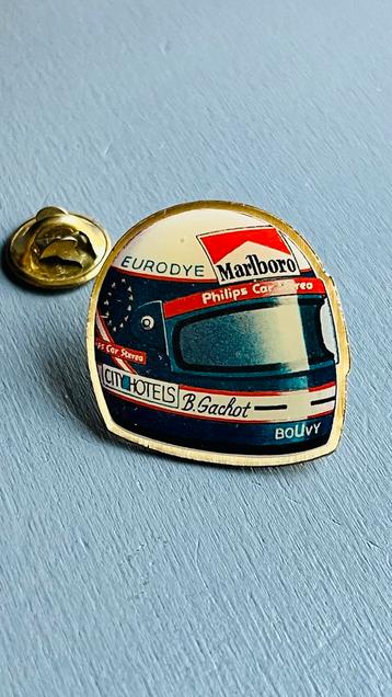 F1 Bertrand Gachot Helm pin / Speldje beschikbaar voor biedingen