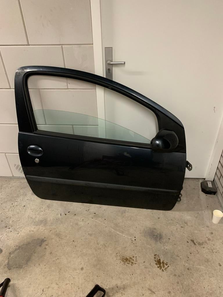 Peugeot 107 Linkerdeur Donkergrijs 3-deurs, Auto-onderdelen, Gebruikt, Deur, Links, Ophalen of Verzenden