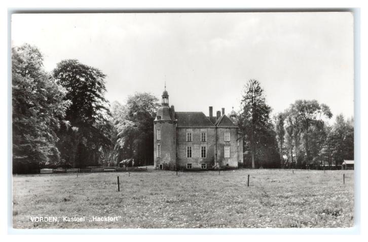 Vorden, Kasteel "Hackfort", Verzamelen, Ansichtkaarten | Nederland, Gelopen, Gelderland, 1960 tot 1980, Verzenden