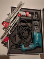 Makita Boor- en Breekhamer met accessoires, Doe-het-zelf en Verbouw, Gereedschap | Boormachines, 600 watt of meer, Boor- en/of Breekhamer