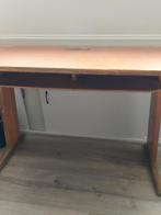 Vintage retro schoolbank. Vintage bureau, Ophalen, Gebruikt, Bureau