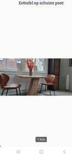 Rechthoekige tafel op schuine poot. 1 kleur eikenhout., Huis en Inrichting, Ophalen, 75 m² of meer