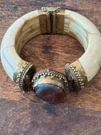 grote vintage armband van buffelbeen met een grote steen, Sieraden, Tassen en Uiterlijk, Armbanden, Ophalen of Verzenden, Zo goed als nieuw