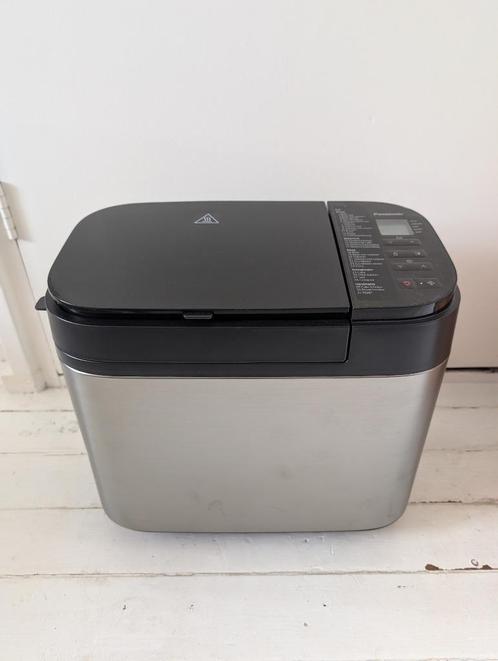 Panasonic SD-YR2550 Broodbakmachine, Witgoed en Apparatuur, Broodbakmachines, Zo goed als nieuw, Met timer, 800 tot 1200 gram deeg