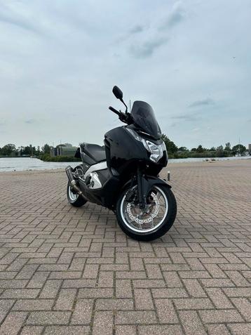 Honda integra nc700 dct/2012/Leovince/ 24500 KM!!! beschikbaar voor biedingen