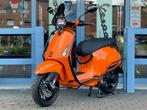 Mooie Vespa Sprint Orange bj. 7-2018 2152km&nbsp; 45km, Fietsen en Brommers, Scooters | Vespa, 50 cc, Zo goed als nieuw