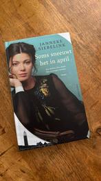Janneke Siebelink - Soms sneeuwt het in april, Nieuw, Ophalen of Verzenden, Nederland, Janneke Siebelink