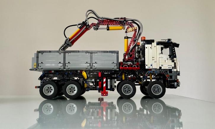 Mercedes-Benz Arocs 3245 (42043) – LEGO Technic - Compleet, Kinderen en Baby's, Speelgoed | Duplo en Lego, Zo goed als nieuw, Lego