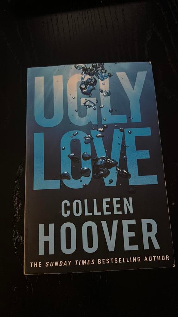 Ugly love, Ophalen of Verzenden, Zo goed als nieuw