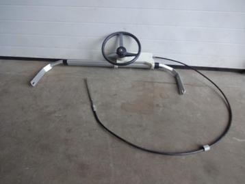 Stuursysteem met in breedte verstelbare beugel beschikbaar voor biedingen