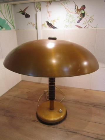 BSX tafellamp uit 1944 beschikbaar voor biedingen