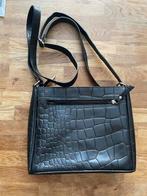 Zwarte Schoudertas LouLou Essentials, Sieraden, Tassen en Uiterlijk, Tassen | Damestassen, Ophalen, Zo goed als nieuw, Zwart, Schoudertasje