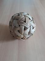 Vintage Takraw ( rieten bal ) uit Azie Voetvolley, Ophalen, Zo goed als nieuw, Bal