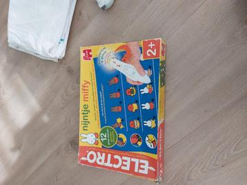 Electro nijntje, alleen de doos is beschadigd.  beschikbaar voor biedingen