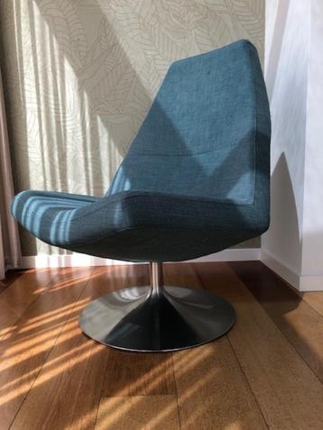 Draai fauteuil turquoise (blauw-groen) geborstelde RVS voet 