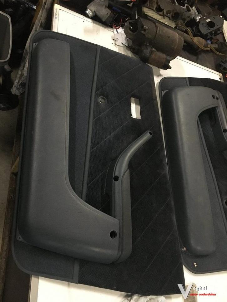 Opel Kadett E Sedan  1990 4 x Deurpanelen set met raamslinge, Auto-onderdelen, Interieur en Bekleding, Gebruikt, Ophalen