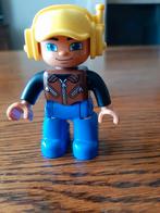 Duplo bouwvakker met helm en koptelefoon op, Ophalen, Zo goed als nieuw