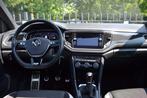 VW T-Roc 1.5 TSi (110 kW) R-line SuperSport | Pano | Virtual, Auto's, 4 cilinders, 150 pk, Blauw, Leder en Stof