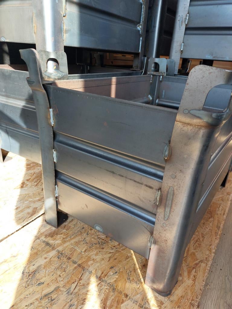 Nieuwe stapelbakken 80x50x40, Ophalen