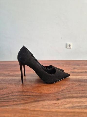 ASOS Black Suedette pumps mt. 38 & 39 beschikbaar voor biedingen