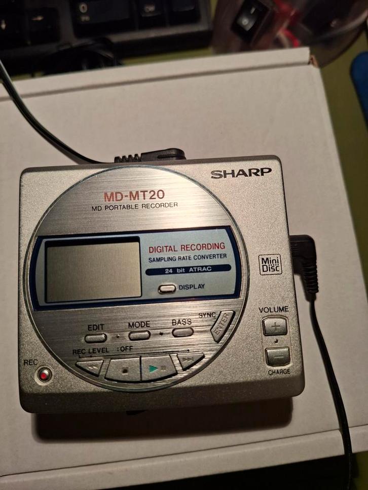 SHARP MD-MT20 Minidiscspeler in mint staat met defect, Audio, Tv en Foto, Walkmans, Discmans en Minidiscspelers, Ophalen of Verzenden