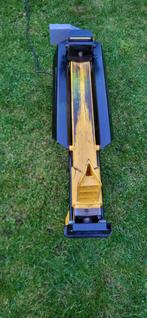 Houtklover, Ophalen, Gebruikt, Onbekend, Liggend