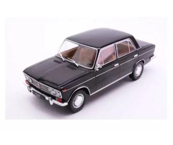 Whitebox Lada 1500 - 1977 / Schaal 1:24 / NIEUW beschikbaar voor biedingen