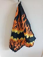 55x50cm Nieuw hot sjaaltje zwart met oranje gele vlam katoen, Maat 48/50 (M), Nieuw, Ophalen of Verzenden, Sjaal