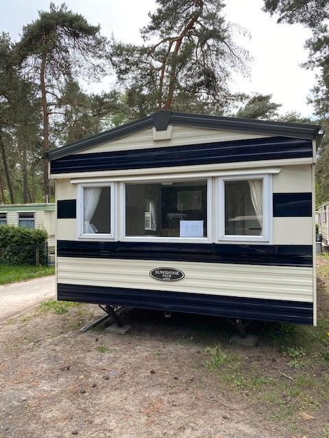 Stacaravan Delta Sunrise plus, met jaarplaats in Lommel, Caravans en Kamperen, Stacaravans, tot en met 4, Ophalen